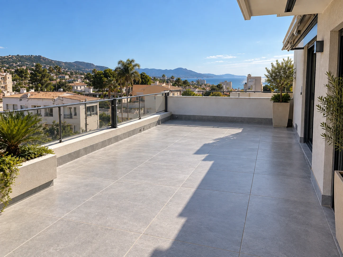 Después: Rehabilitación de terraza en Benicàssim